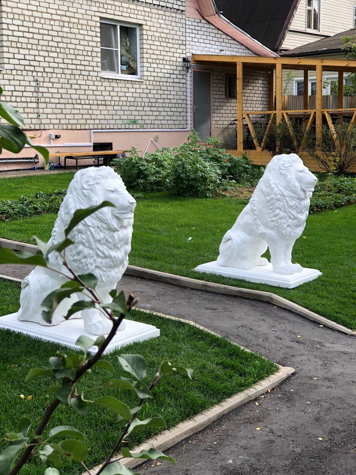 8e292204 9907 4a1d bfcc 9044df48e8cf 1200x1600 1